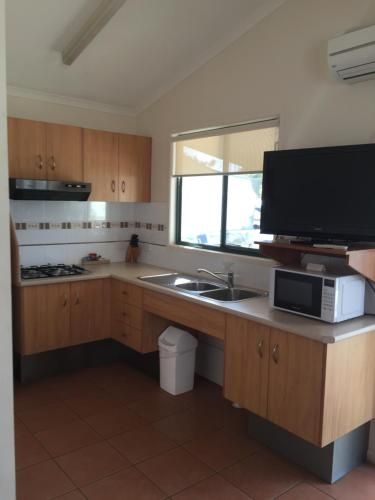 NRMA Bowen Beachfront Holiday Park3
