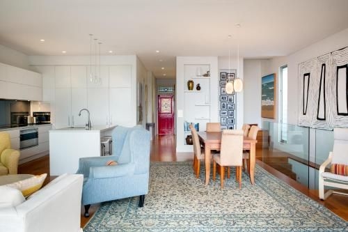 Beautiful Renovated Home With Water Views and Yard0