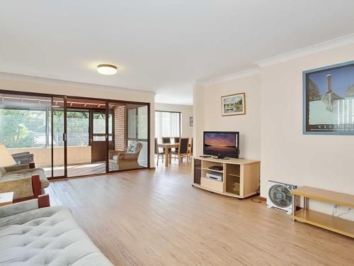 8c Norburn Avenue - great family budget holiday1