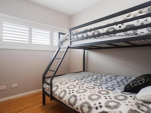7 Judith Street - Stunning duplex with ducted air3