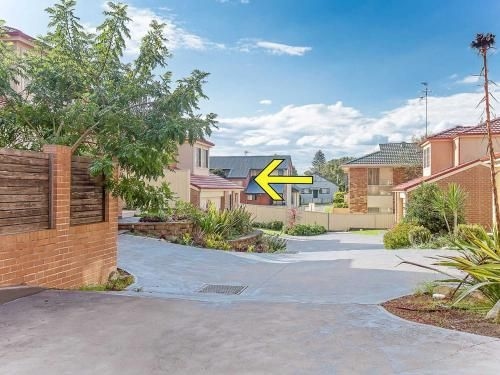 Tomaree Townhouse', 5/26-28 Tomaree Street - large air conditioned townhouse & WIFI3