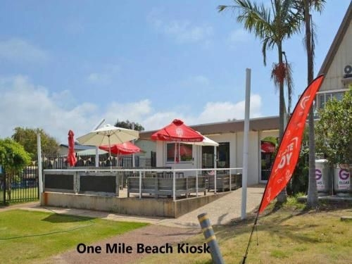 Beach House 7' 26 One Mile Close - air conditioned, wifi, foxtel, linen2