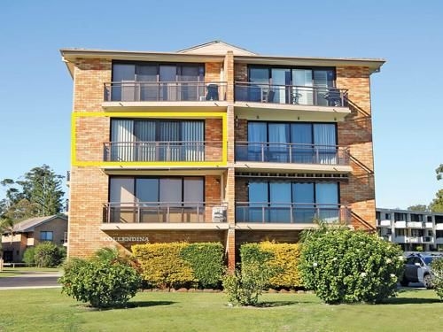 3 'Collendina', 19 Kurrawa Close - position and water views - WOW2