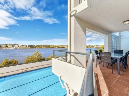 โกลด์โบโร เพลซ อพาร์ตเมนท์ (Goldsborough Place Apartments)1
