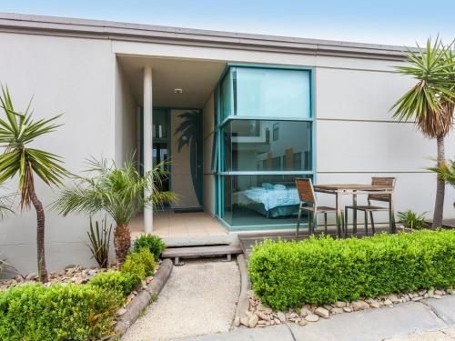 Anglesea River Apartments - Spa Apartment 231