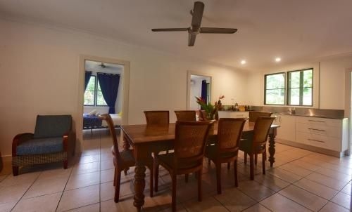 Daintree Rainforest Beach House4