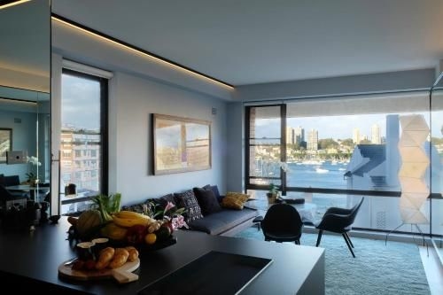 The KC Elizabeth Bay0