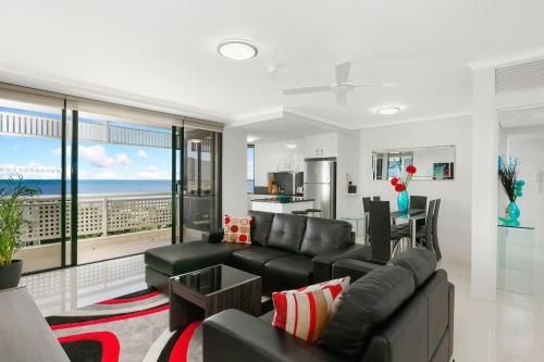 Cairns Luxury Waterfront Apartment0