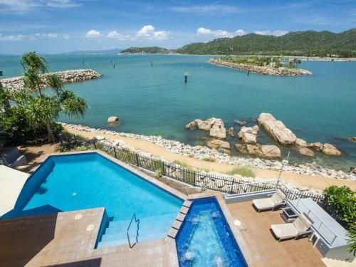 1 Bright Point Apartment 23054