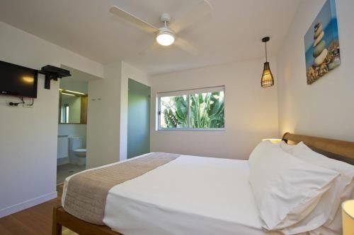 Maggies Beachfront Apt. 112