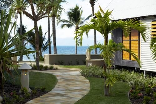 Pure Magnetic Villa 94