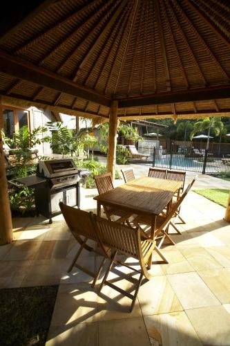 Pure Magnetic Villa 93