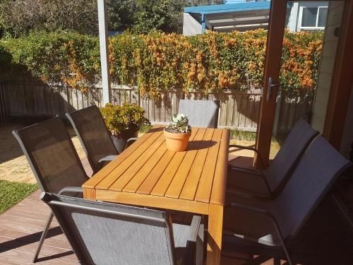 Newcastle Short Stay Accommodation - Cooks Hill Cottage (Newcastle Executive Homes - Cooks Hill Cottage)3