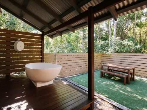 The Little Bush Hut4