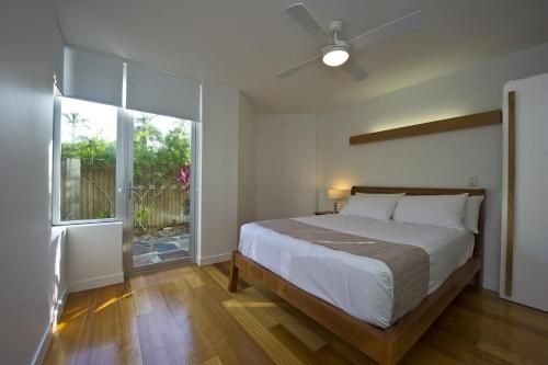 Maggies Beachfront Apt. 24