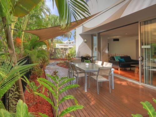 Maggies Beachfront Apt. 21