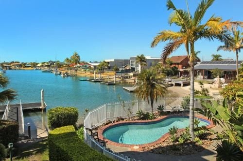 Serenity Waters 6 - Pristine 2 BDRM Apt with Water Views0