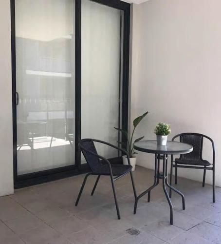 Shine Apartment4