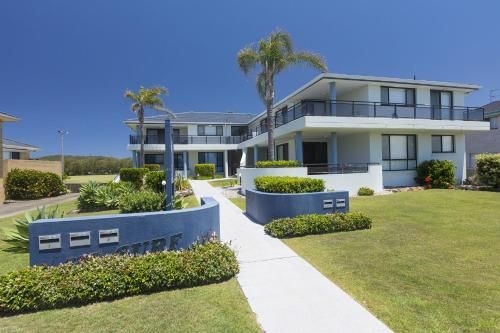 Hi Surf Unit 3, 92 Head St, Forster0
