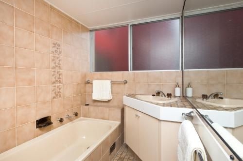 Sandbar 401, 1-3 Head Street, Forster4
