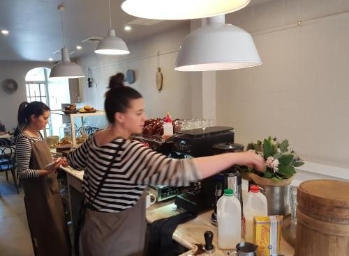 Fig Cafe and Accommodation2