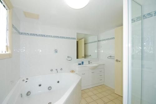 Mirage, Unit 602, 6-10 Manning Street2