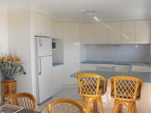 Hi Surf Unit 2, 92 Head Street, Forster4