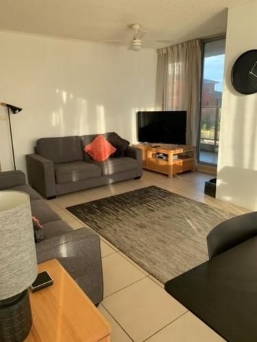 Ebbtide Unit 5 / 2-6 North Street3