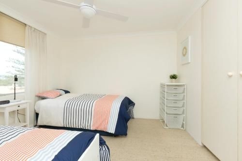Beachpoint, Unit 501, 28 North Street3
