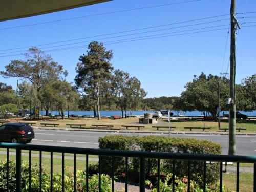 RIVERVIEW, UNIT 6, CURRUMBIN (Riverview, Unit 6, Currumbin)0