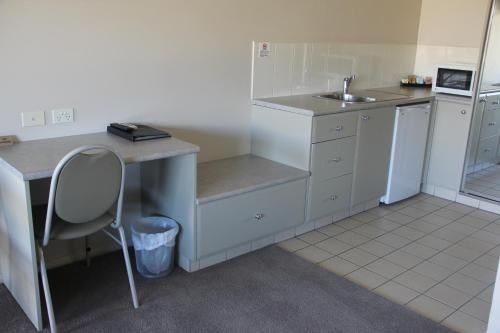 The Saltbush Motor Inn3