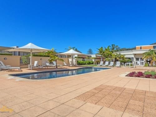 Breakwater Apartment 4033