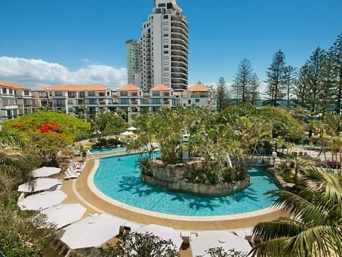 Calypso Plaza Resort Unit 215 Beachfront Studio Apartment3