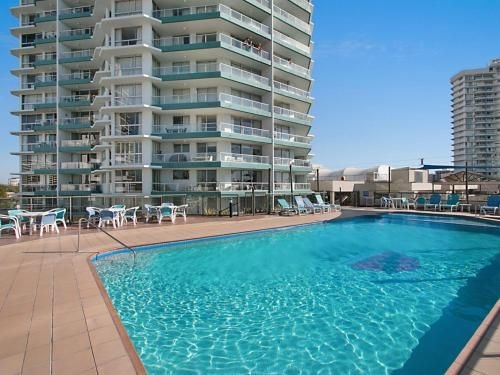 Ocean Plaza Unit 835 - Beachfront in Central Coolangatta1