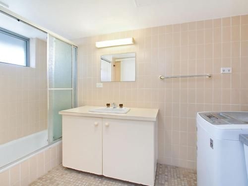 Border Terrace Unit 13 - Large apartment walk to beaches and clubs4