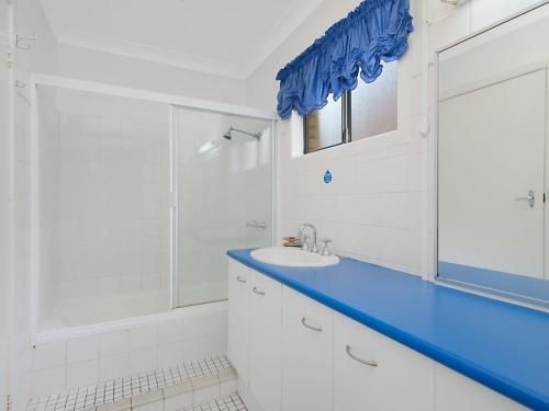 Springtide Unit 2 - Right on the beach with ocean views4