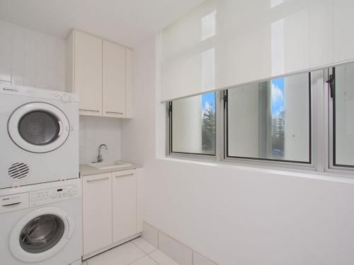 Sands On Greenmount Unit 4 - Beachfront location with ocean views3