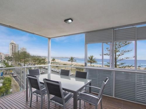 Sands On Greenmount Unit 4 - Beachfront location with ocean views1