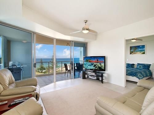 Blue C Unit 901 - Right on Coolangatta Beachfront4