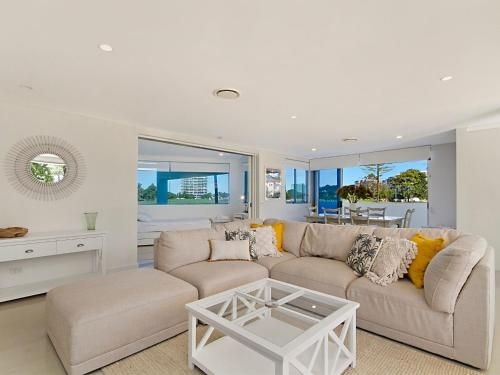 Neilson on the Park Unit 1 - 3 bedroom with large outdoor patio, easy walk to everything2