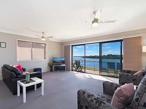 7/18 Endeavour Parade - Riverfront Tweed Heads2