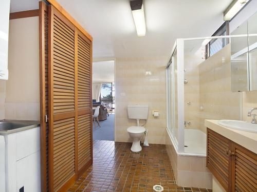 Aries Unit 5 - Beachfront Central Coolangatta2