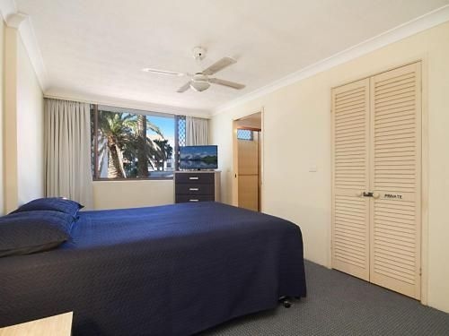 Aries Unit 5 - Beachfront Central Coolangatta1