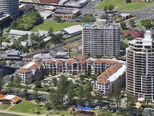 Calypso Plaza Resort Unit 459 - Penthouse style apartment2