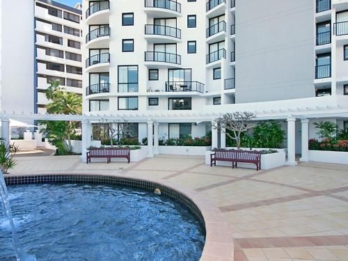 Calypso Tower Unit 807 - 3 bedroom unit on the beachfront in Coolangatta4