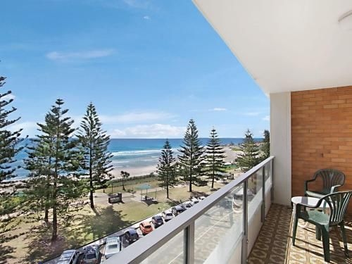 Rainbow Pacific Unit 15 - Great value 2 bedroom beachfront unit in Rainbow Bay Coolangatta0