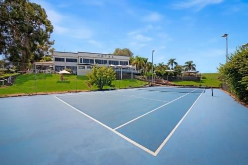 Lake Hume Resort2