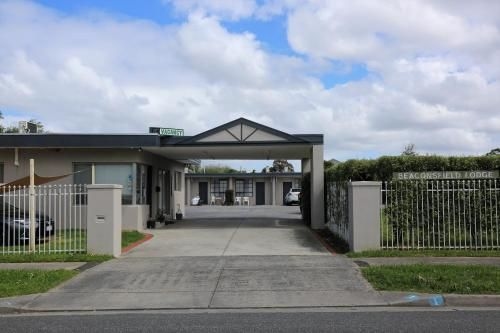 Beaconsfield Lodge Motel0