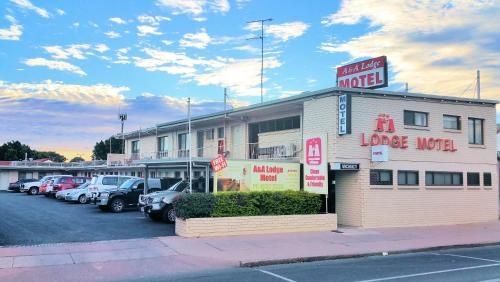 A&A Lodge Motel0