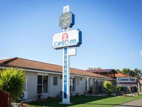 Cameo Inn Motel0